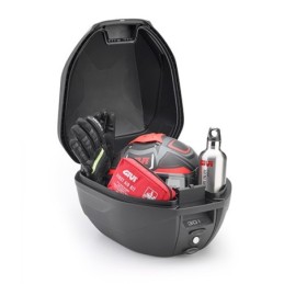 C30NT TECH GIVI BAULETTO MONOLOCK 30 LITRI NERO CATADIOTRO FUME'